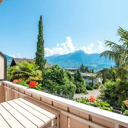Glanzhof & Hotel 4*